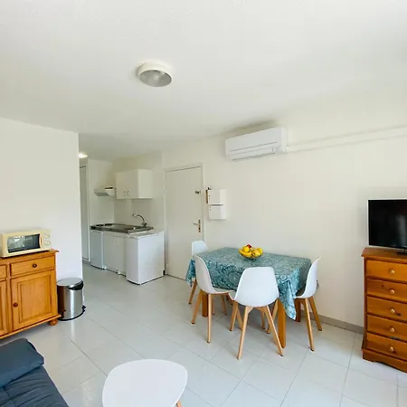 8 Les Carolines 2 Appartement